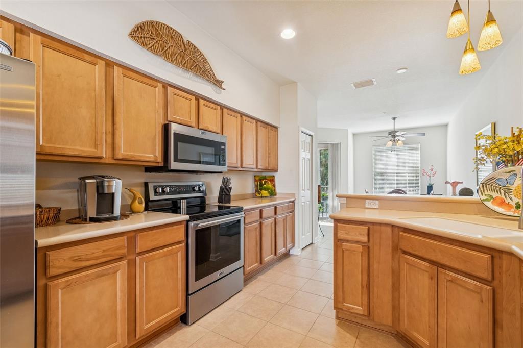 894 Lantern Way Clearwater, FL 33765 - Photo 18 of 75