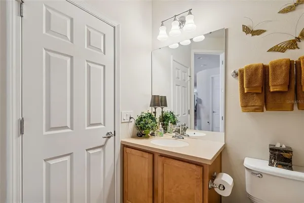 $417,500 | 894 Lantern Way, Clearwater, FL 33765