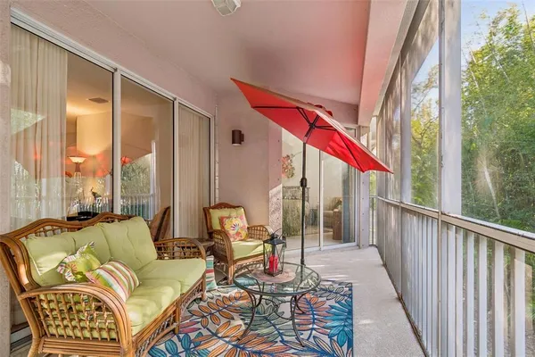 $417,500 | 894 Lantern Way, Clearwater, FL 33765