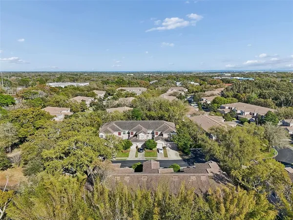 $417,500 | 894 Lantern Way, Clearwater, FL 33765