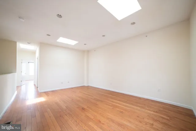 $4,200 | 1838 North 16th Street, Unit 2, Philadelphia, PA 19121