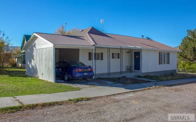 $214,000 | 280 East 2nd Street, Downey, ID 83234