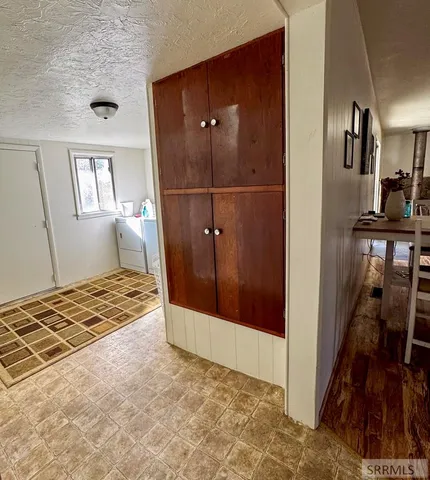 $214,000 | 280 East 2nd Street, Downey, ID 83234