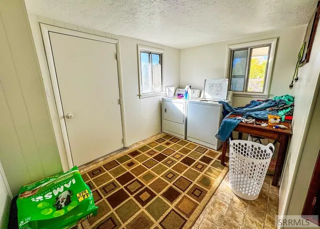 $214,000 | 280 East 2nd Street, Downey, ID 83234