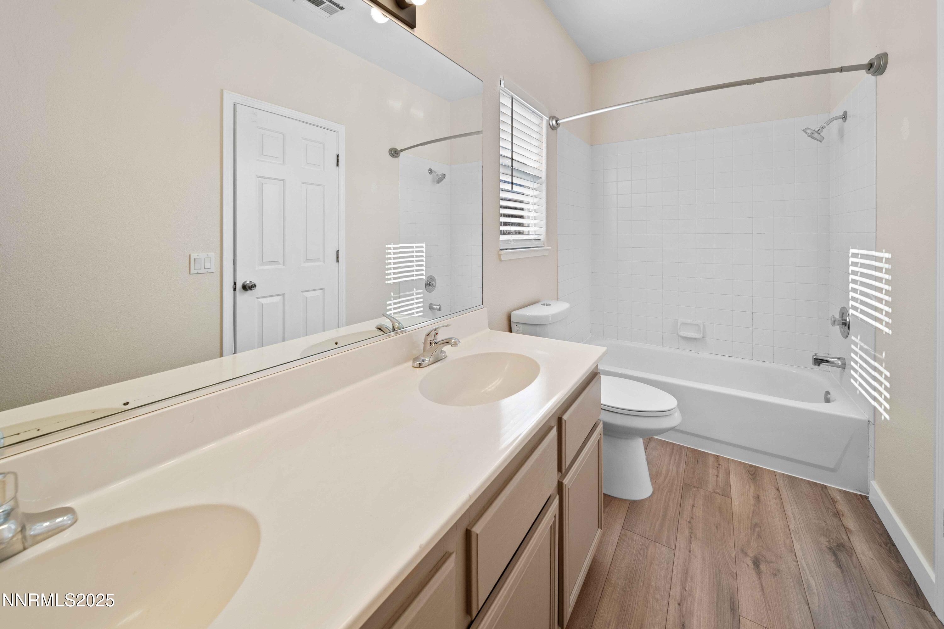 5420 Brittania Drive Reno, NV 89523 - Photo 19 of 29 DSC09912