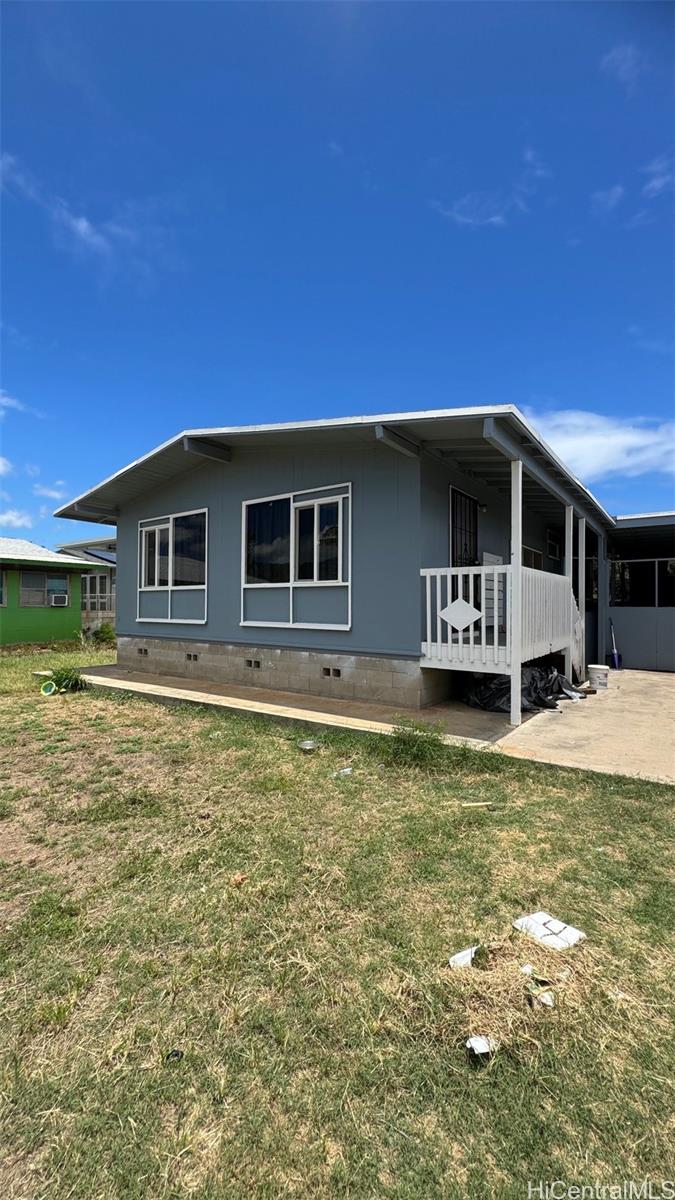 87-526 Farrington Hwy