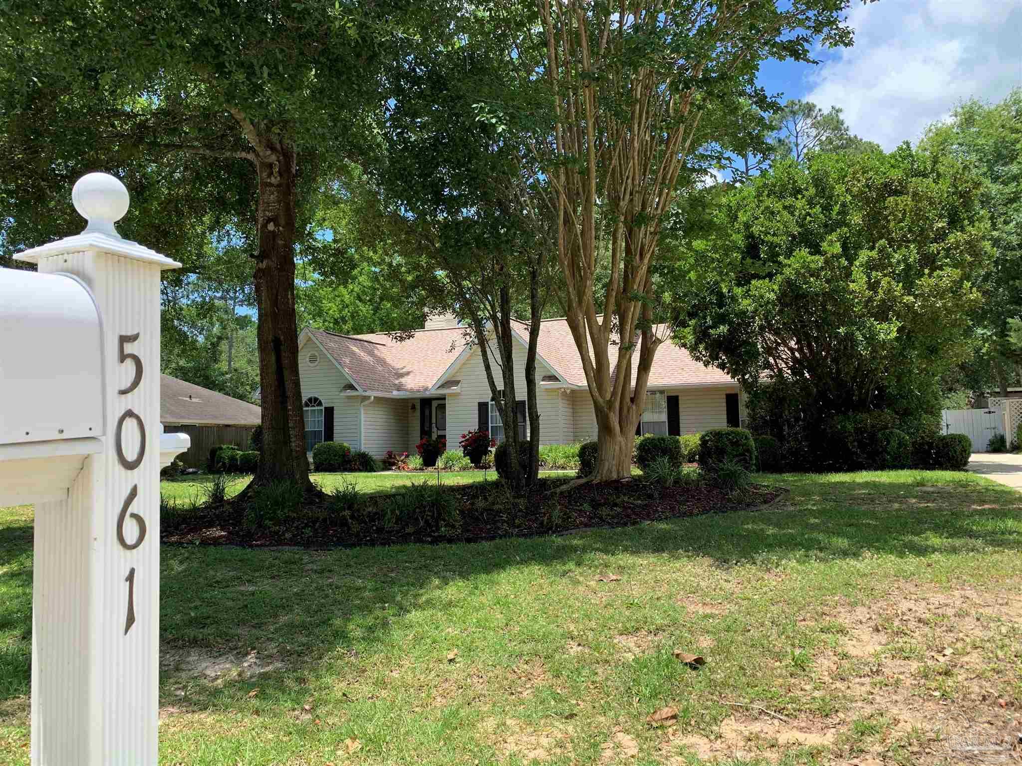 5061 Roland Road Pace, FL 32571 - Photo 5 of 49