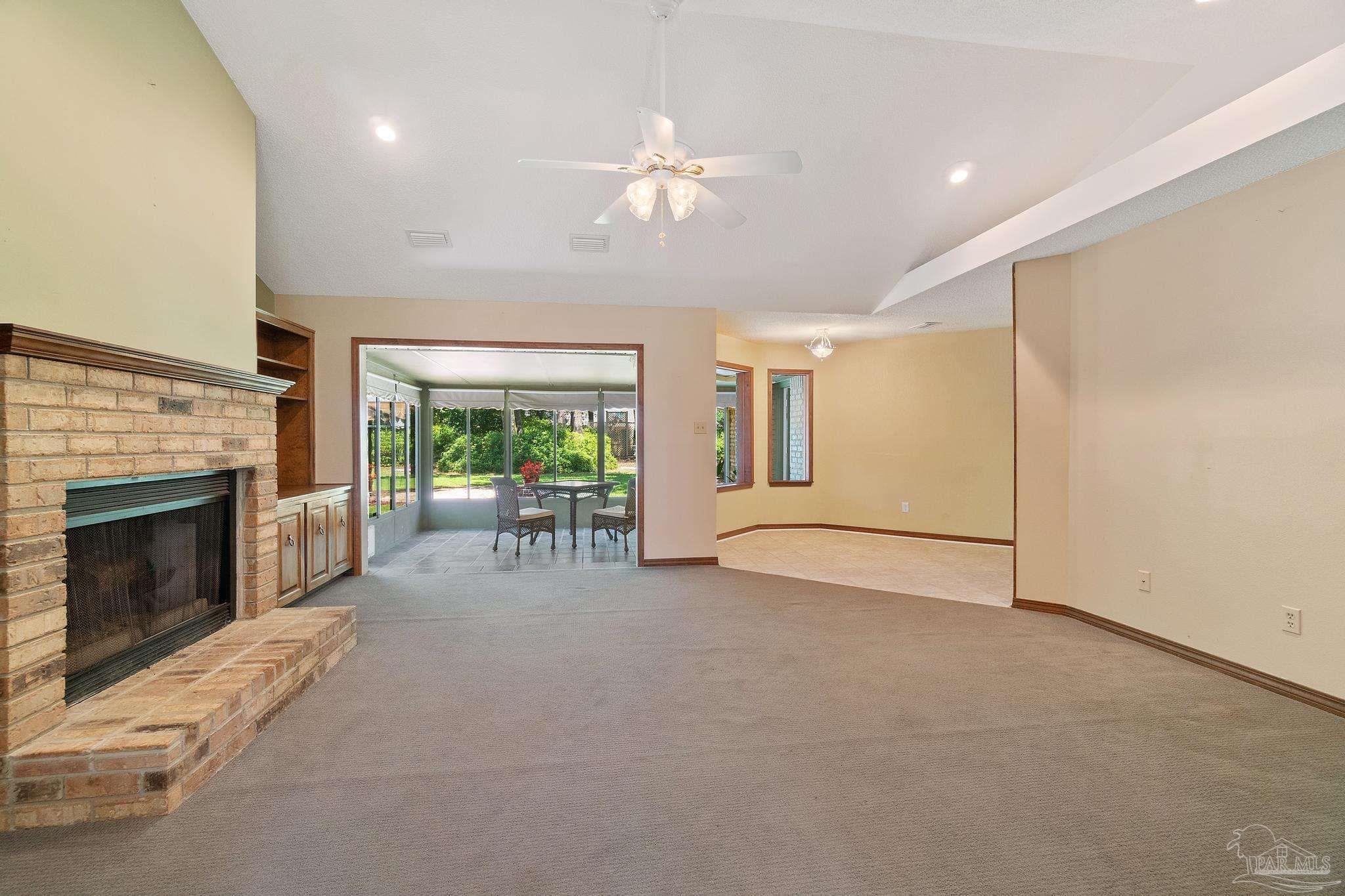 5061 Roland Road Pace, FL 32571 - Photo 8 of 49