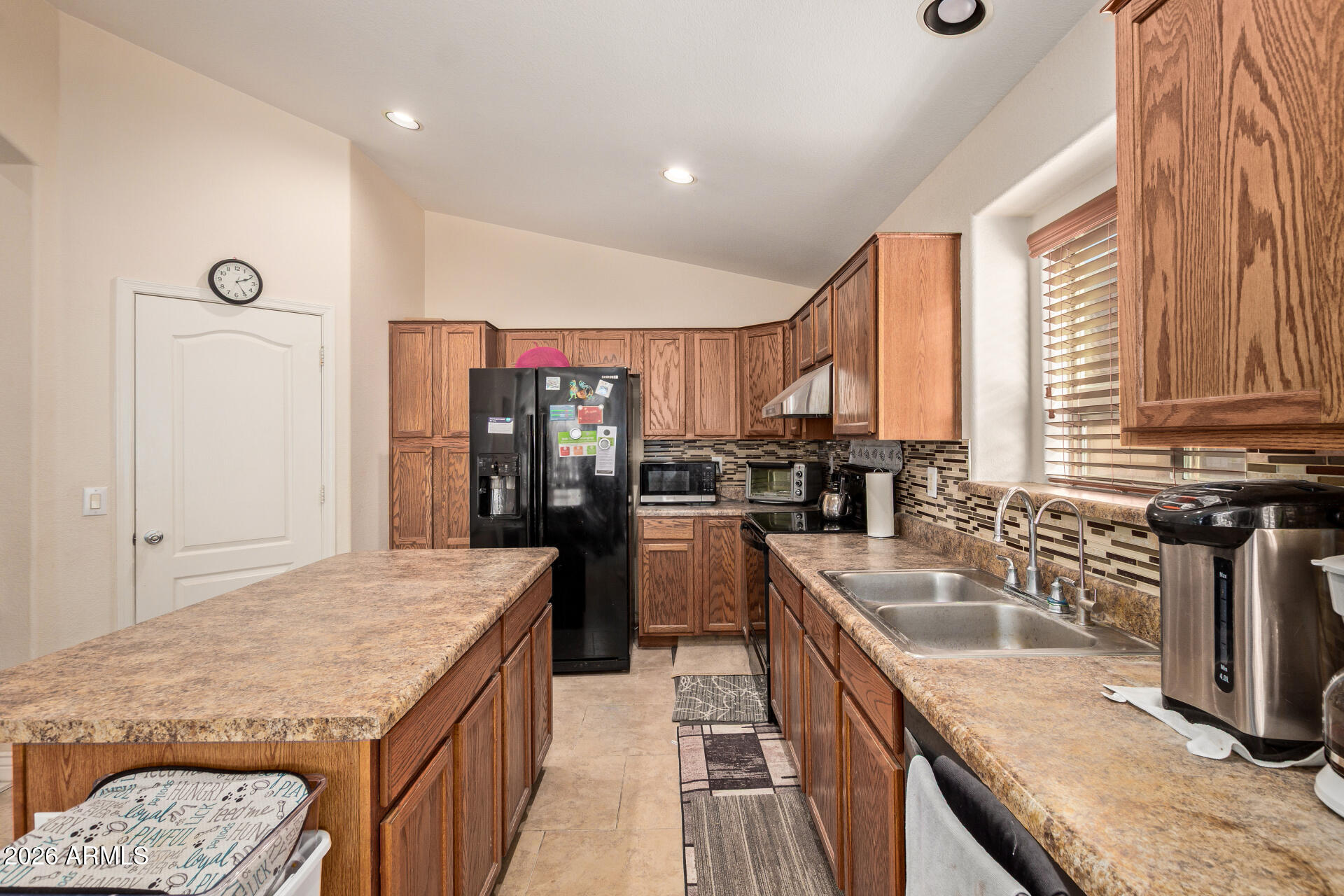 28906 North Nobel Road Phoenix, AZ 85085 - Photo 13 of 30 13 - Nobel