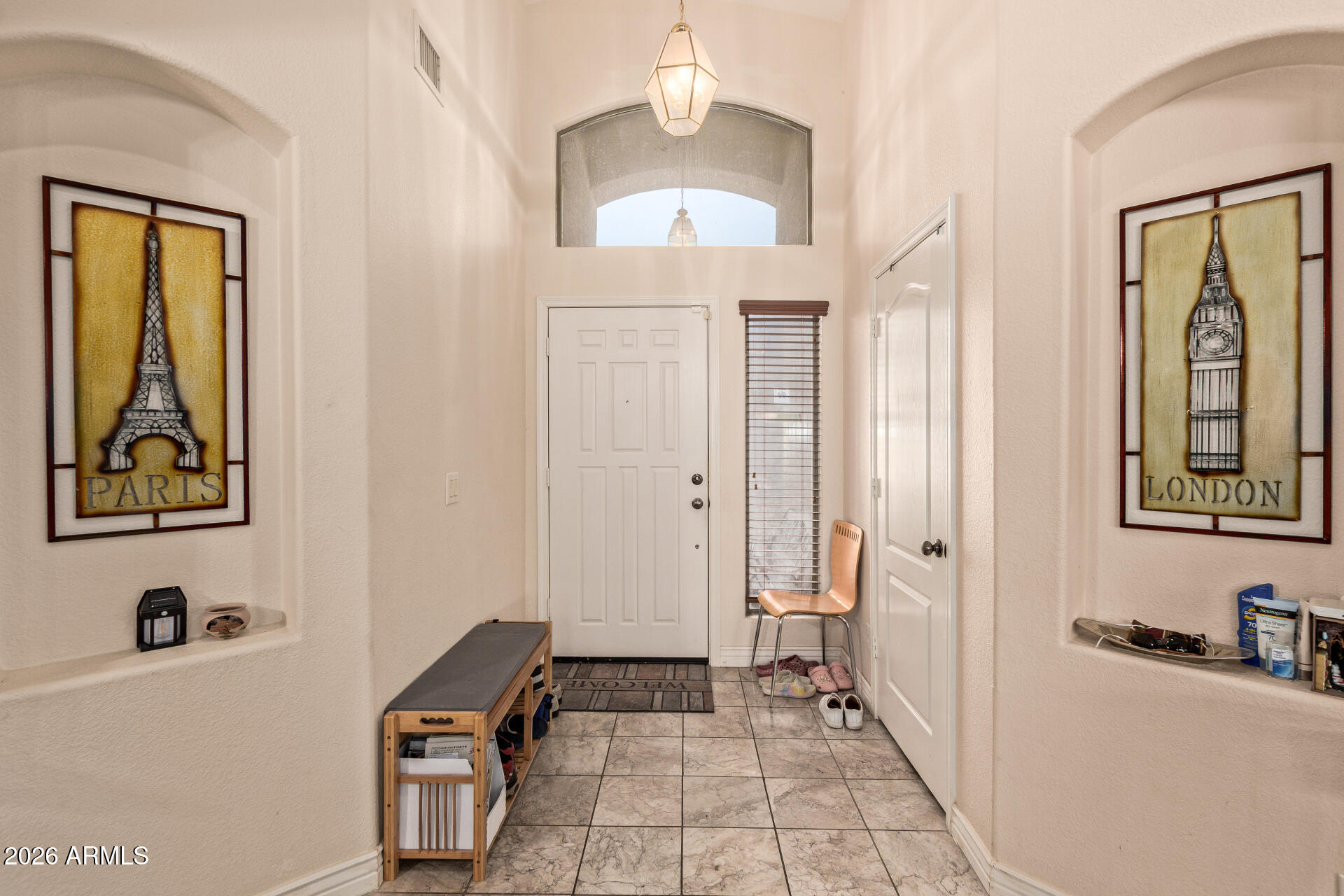 28906 North Nobel Road Phoenix, AZ 85085 - Photo 4 of 30 04 - Nobel