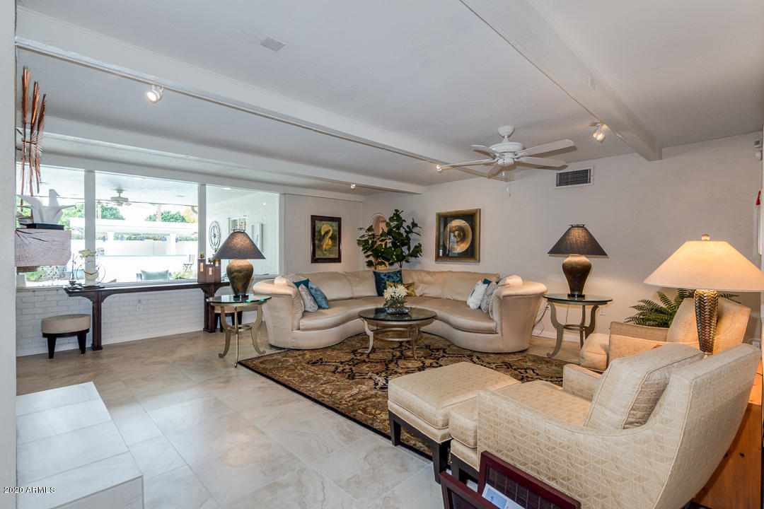 1309 West Coronado Road Phoenix, AZ 85007 - Photo 9 of 60 Living Room