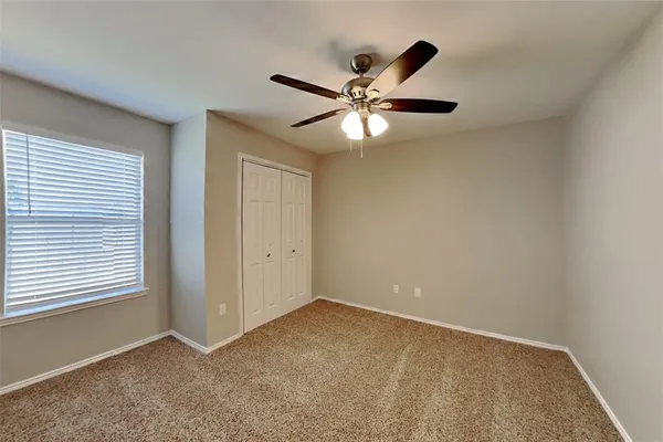 $2,225 | 904 Brighton Way, Burleson, TX 76028