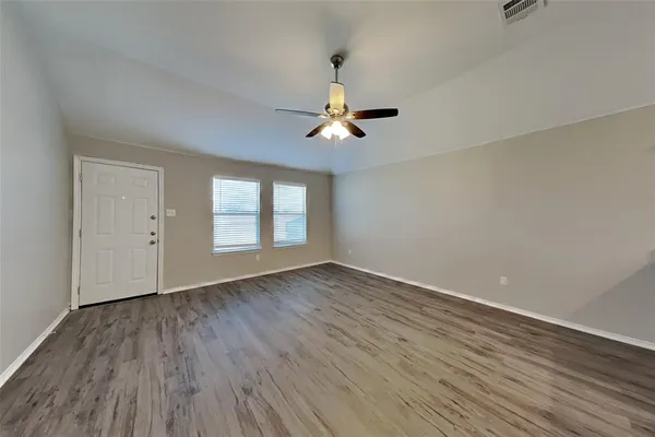 $2,225 | 904 Brighton Way, Burleson, TX 76028