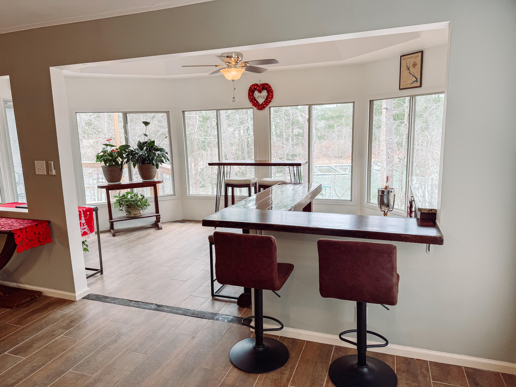 307 Superior Cove McCormick, SC 29835 - Photo 14 of 46 Bar looking into Sunroom