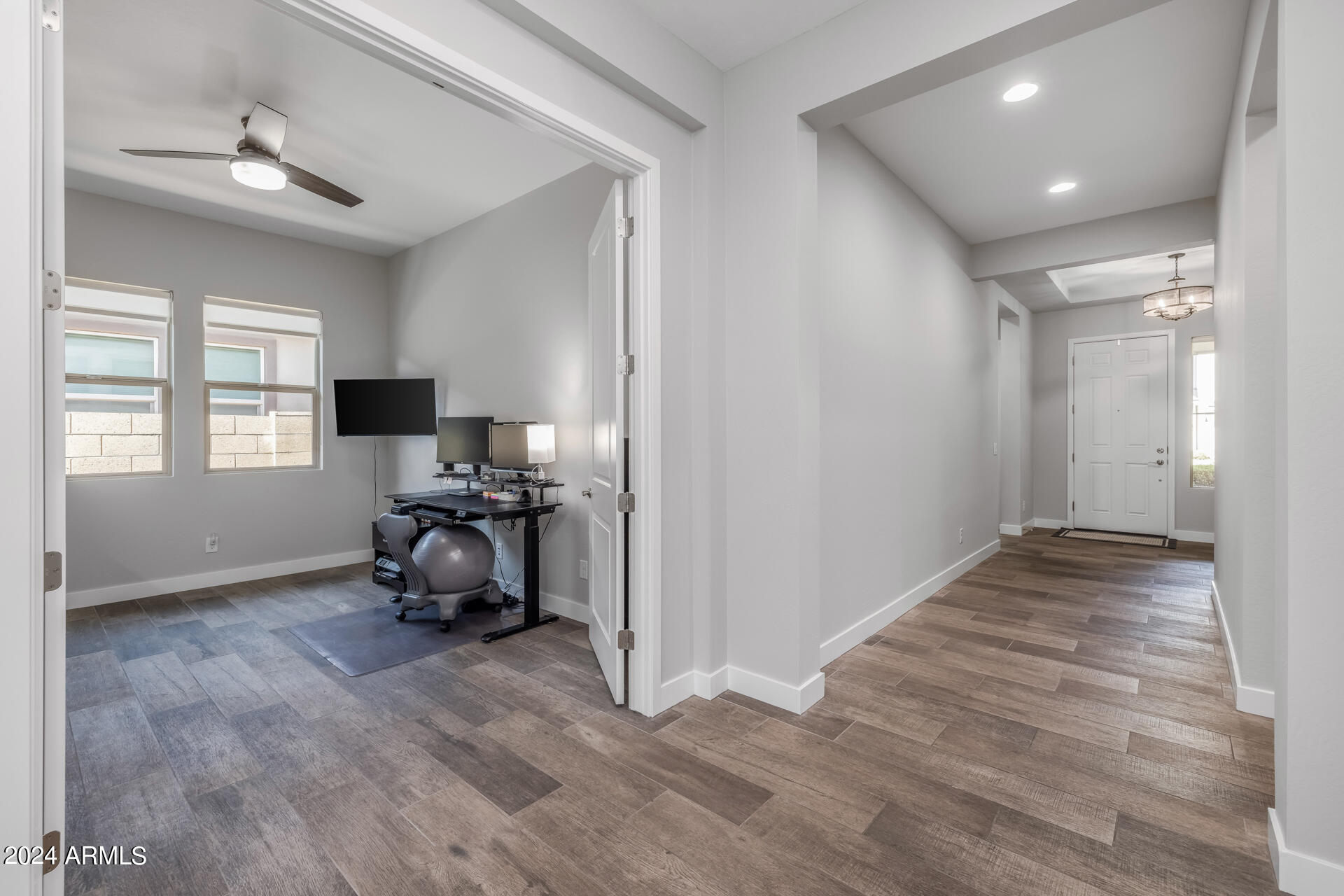 2955 East Appaloosa Road Gilbert, AZ 85296 - Photo 25 of 43 27)OFFICE