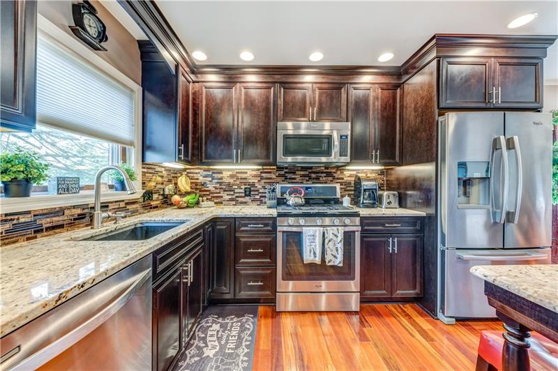 278 Coraopolis Road Coraopolis, PA 15108 - Photo 14 of 25 Gallery Image 14