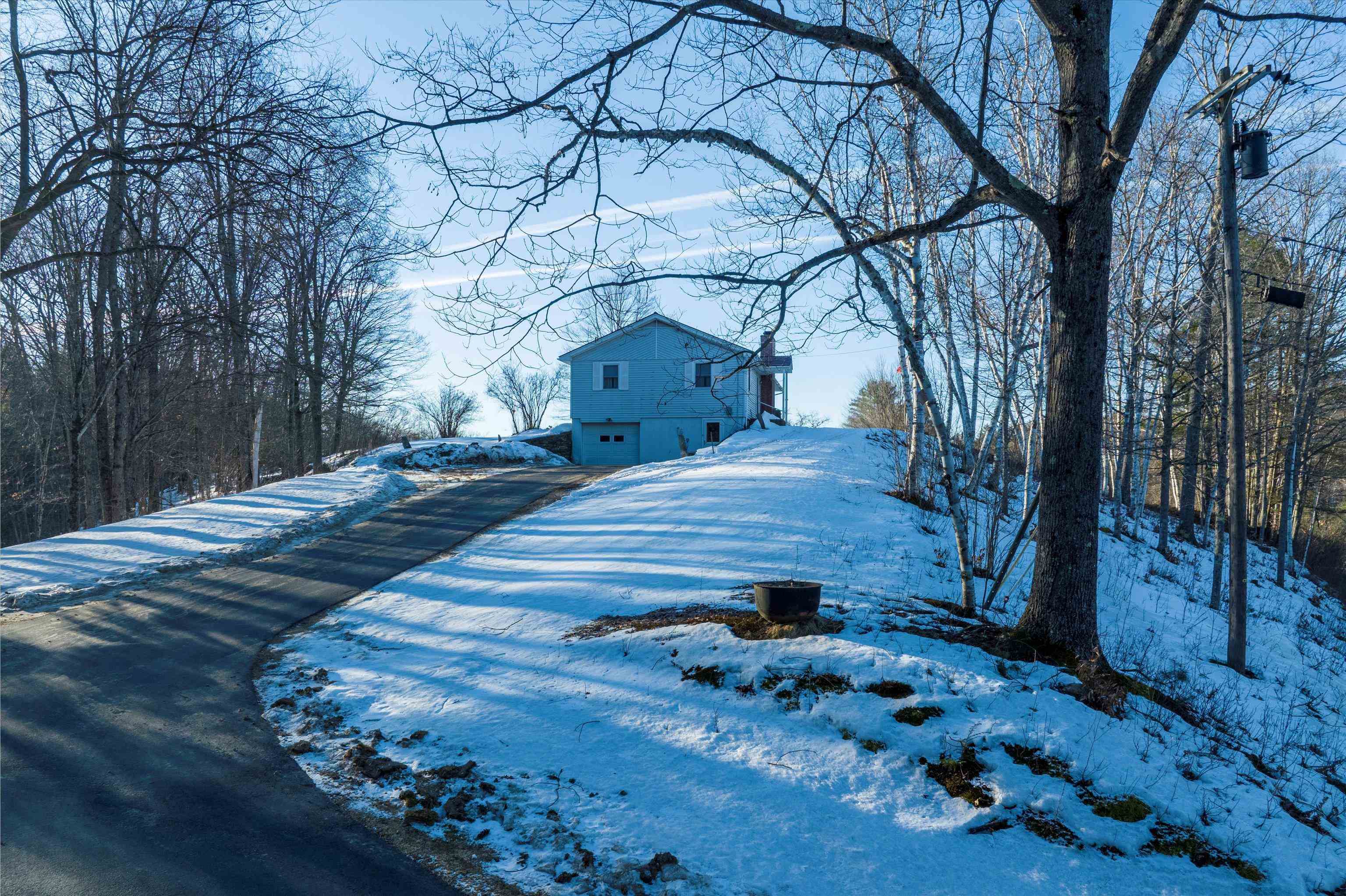 656 Pleasant Valley Road Springfield, VT 05156 - Photo 14 of 32