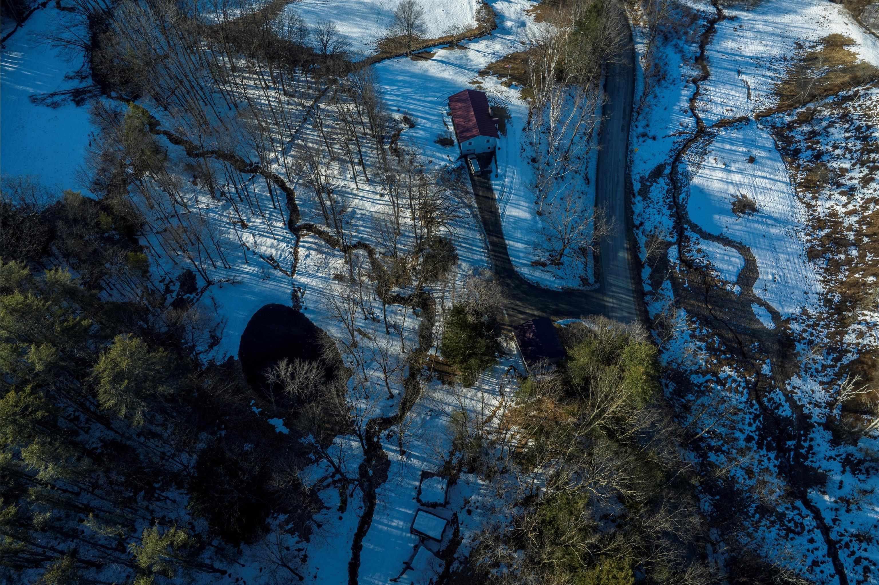 656 Pleasant Valley Road Springfield, VT 05156 - Photo 20 of 32