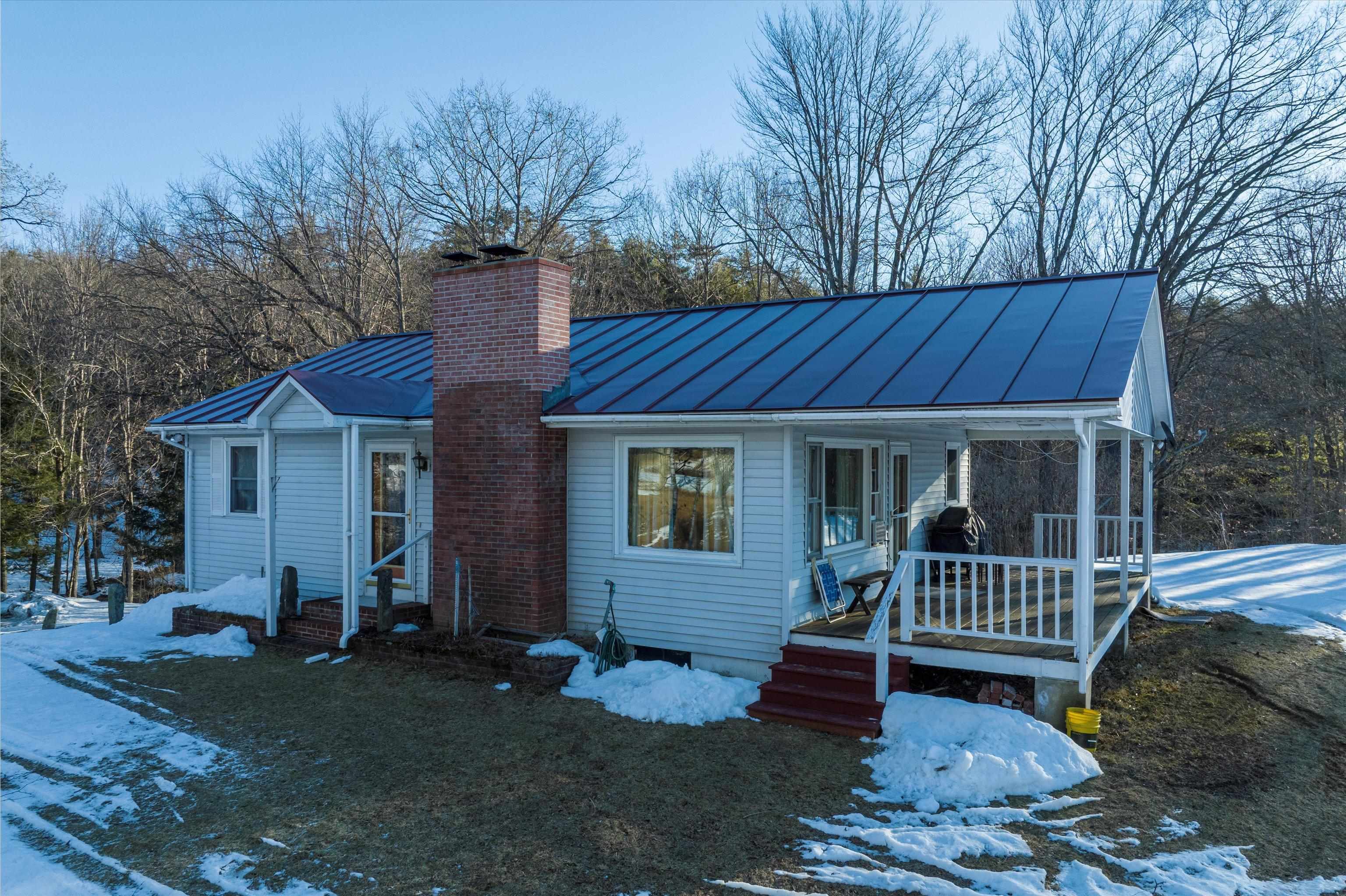 656 Pleasant Valley Road Springfield, VT 05156 - Photo 2 of 32