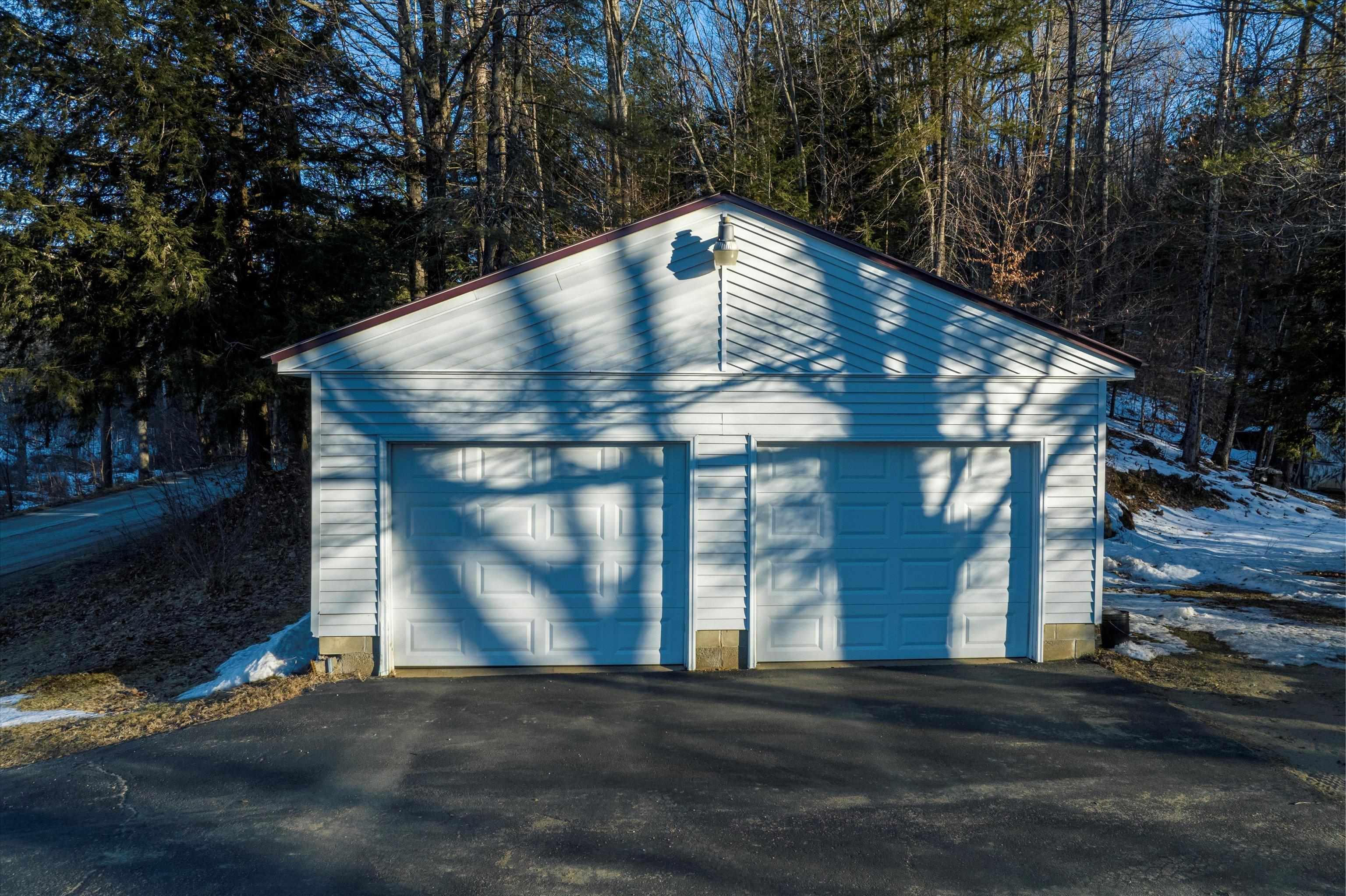 656 Pleasant Valley Road Springfield, VT 05156 - Photo 24 of 32