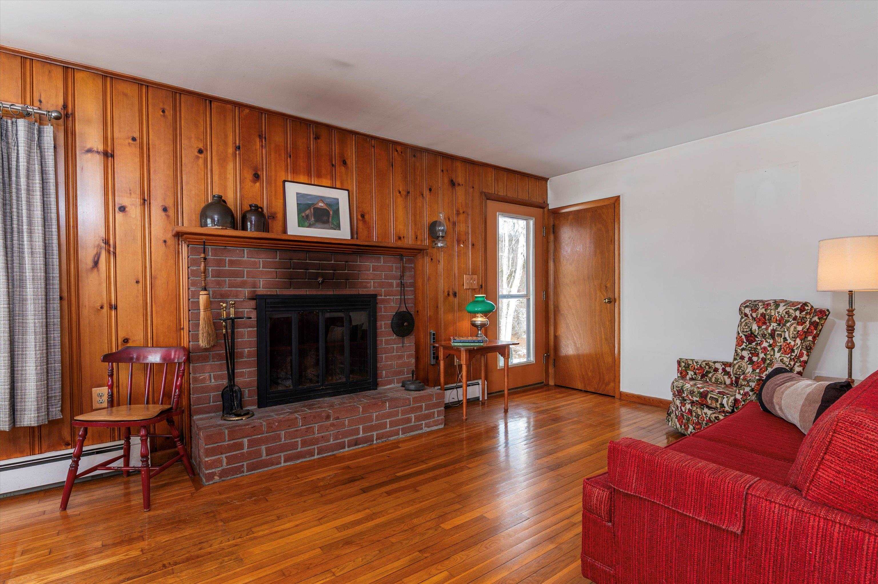 656 Pleasant Valley Road Springfield, VT 05156 - Photo 6 of 32