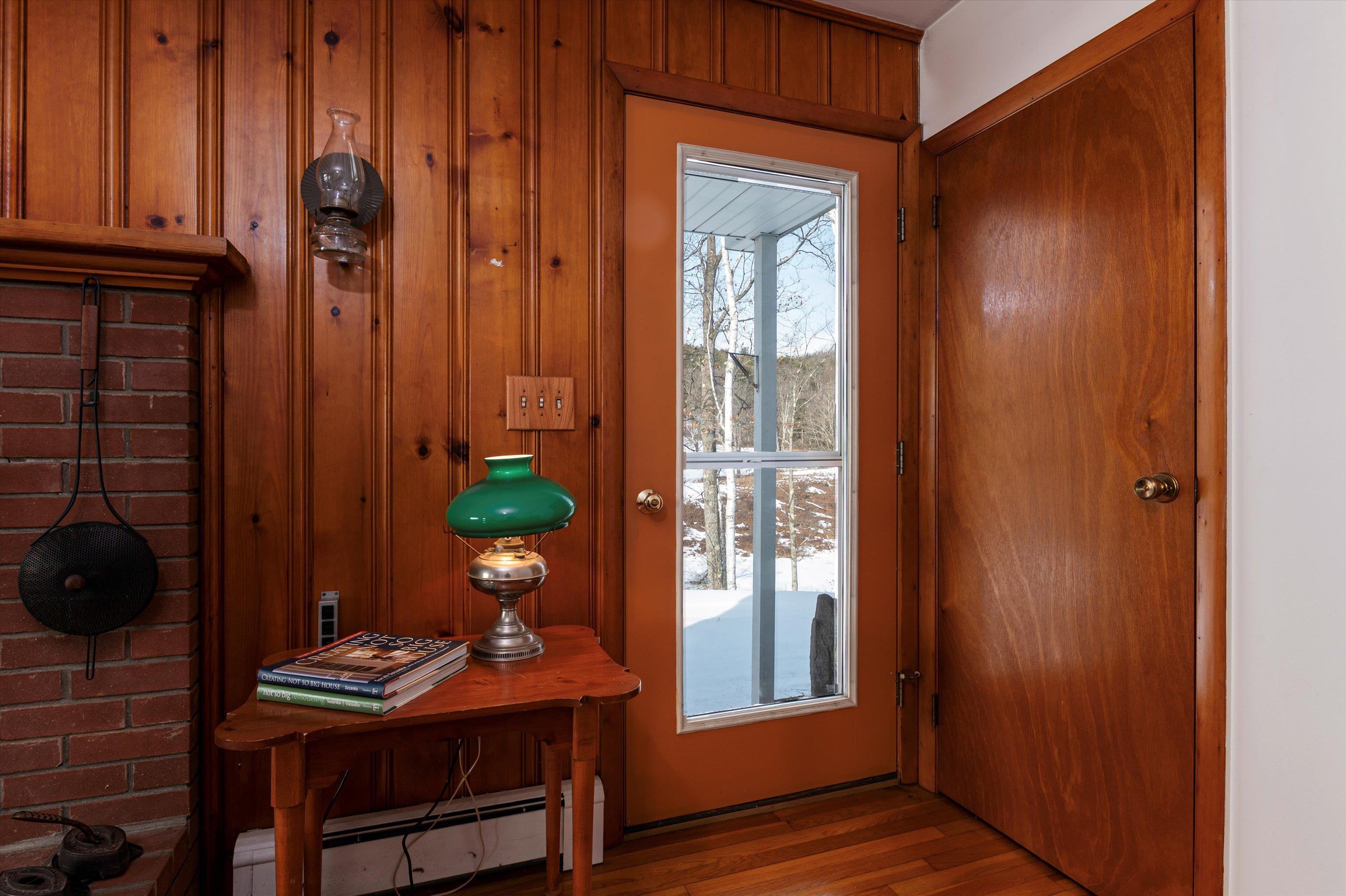 656 Pleasant Valley Road Springfield, VT 05156 - Photo 9 of 32