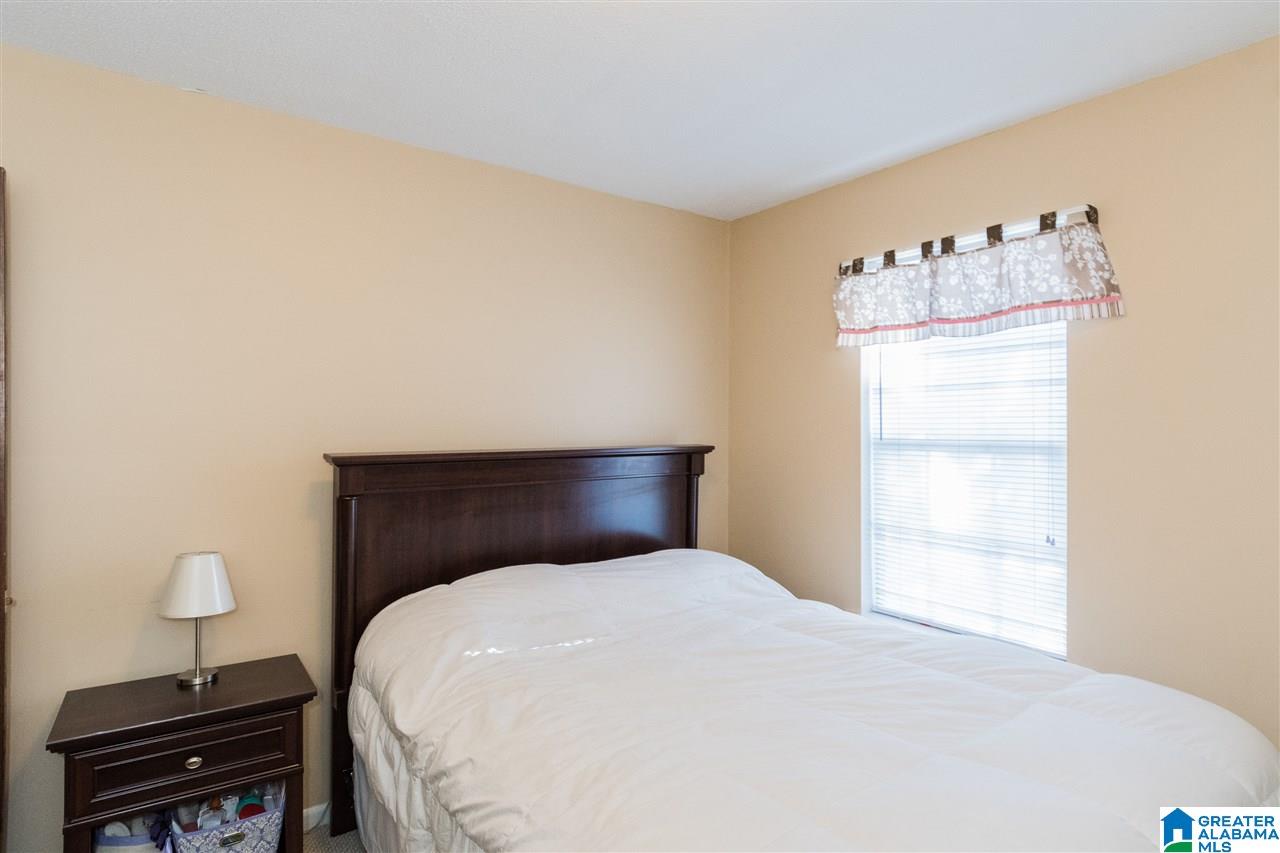 81 Ivanhoe Lane Calera, AL 35040 - Photo 14 of 29