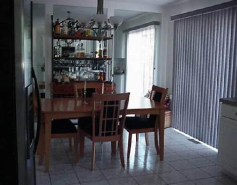 18232 Cedar Romulus, MI 48174 - Photo 3 of 6 713170-2.JPG
