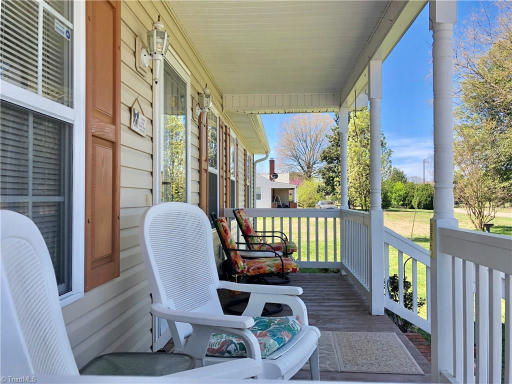 920 East Meadow Road Eden, NC 27288 - Photo 2 of 18 front covered porch