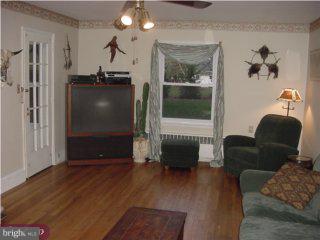8 Colonial Ridge Drive Yardley, PA 19067 - Photo 3 of 6 Gallery Image 3
