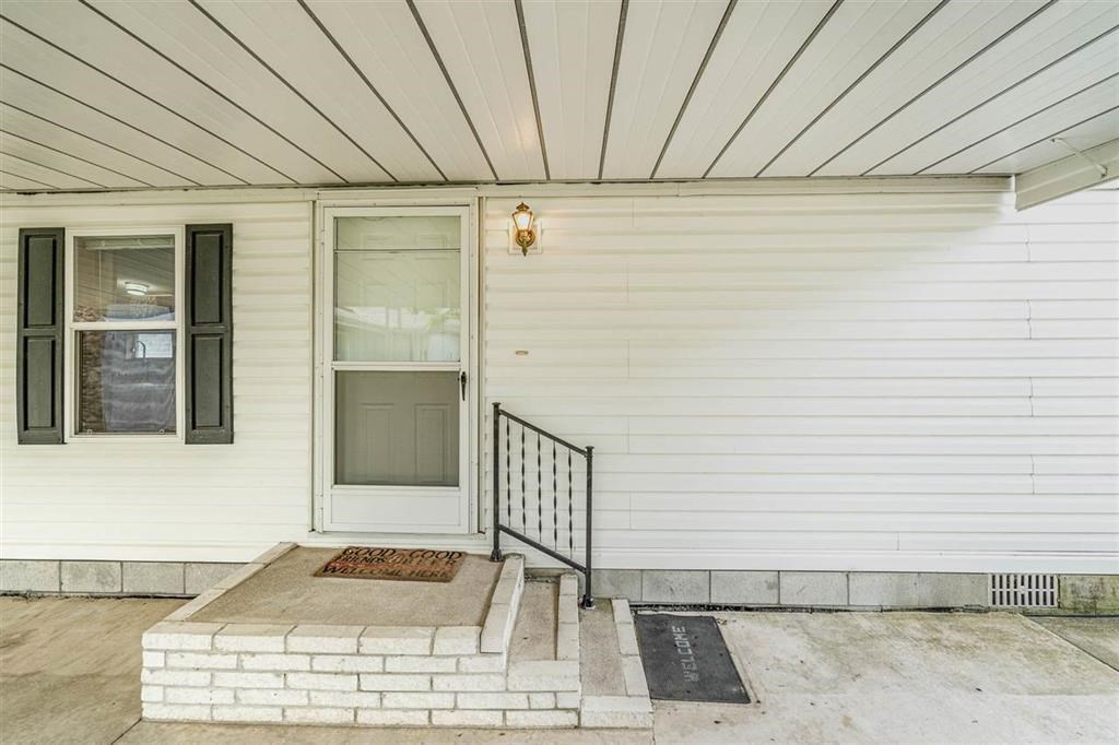 321 Bruce Road Beaverton, MI 48612 - Photo 5 of 23 Gallery Image 5