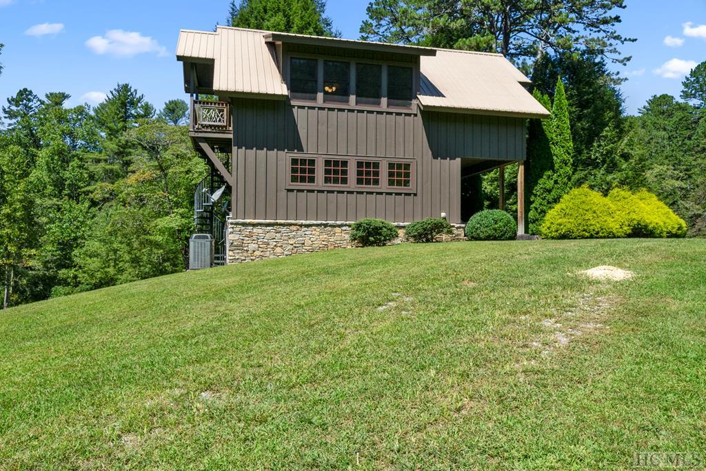 2730 Clear Creek Road Highlands, NC 28741 - Photo 32 of 44 Gallery Image 32