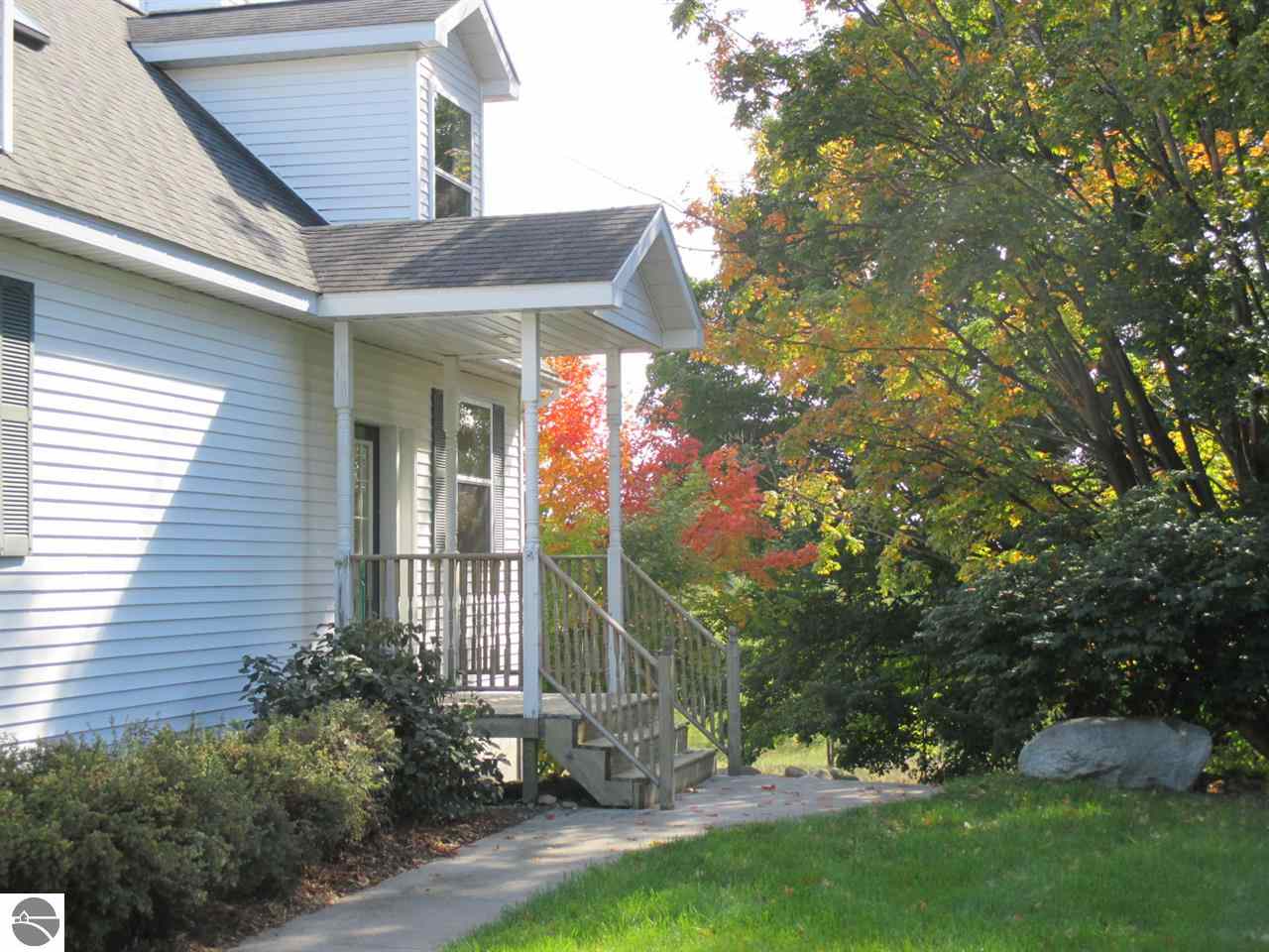 11002 Craig Road Traverse City, MI 49686 - Photo 42 of 50 1791087-41.JPG