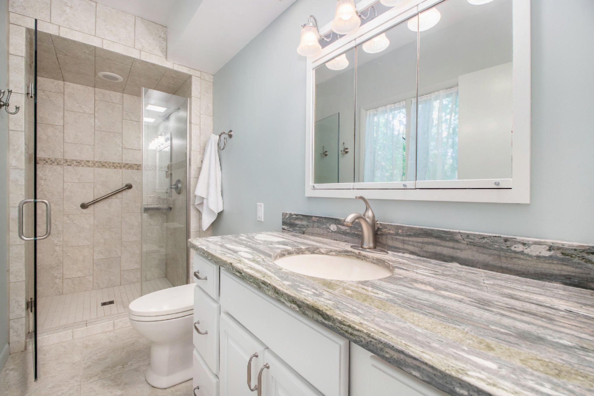 1160 Roslin Road Benton Harbor, MI 49022 - Photo 20 of 43 IMG_1387