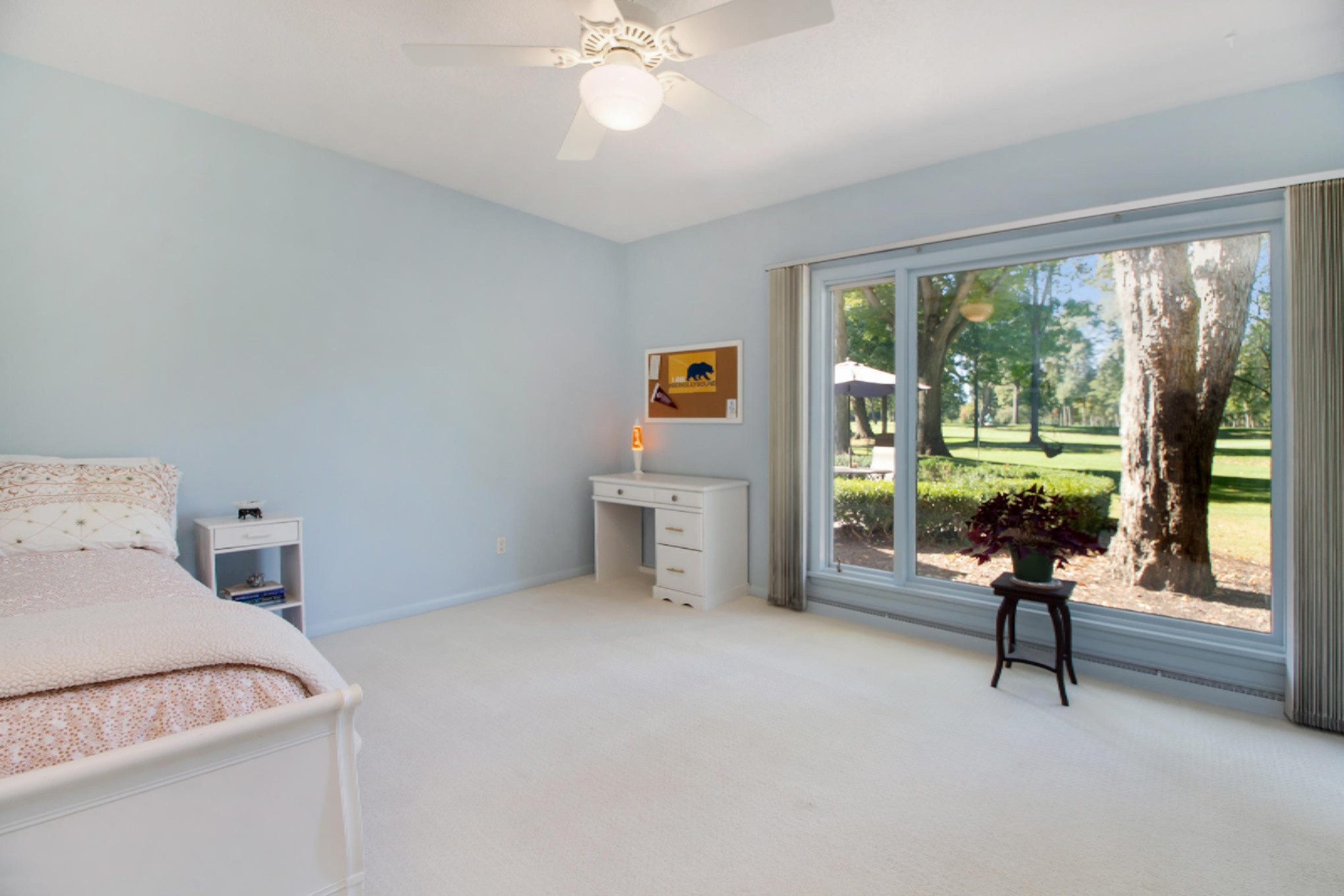 1160 Roslin Road Benton Harbor, MI 49022 - Photo 22 of 43 IMG_1377