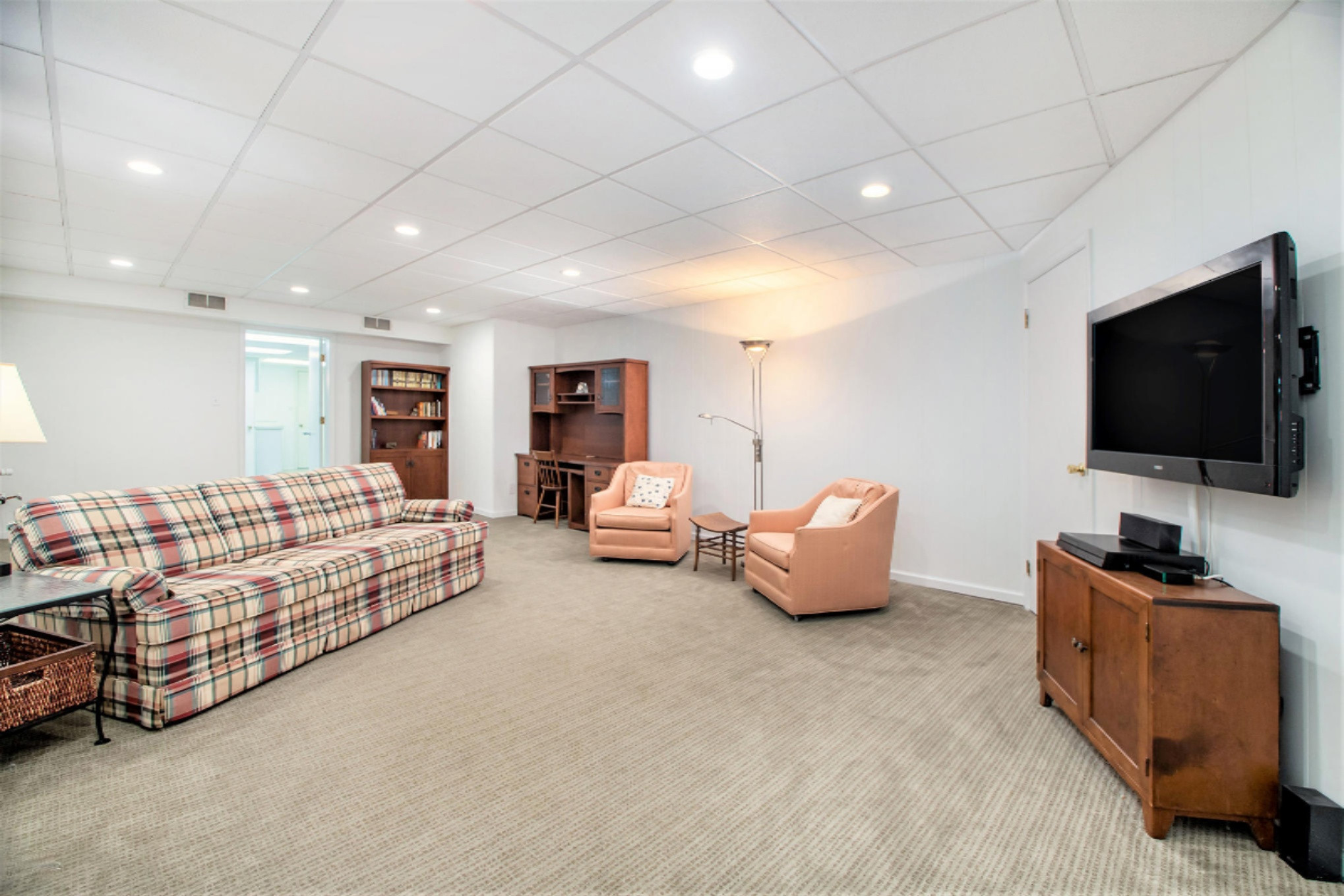 1160 Roslin Road Benton Harbor, MI 49022 - Photo 27 of 43 IMG_1392