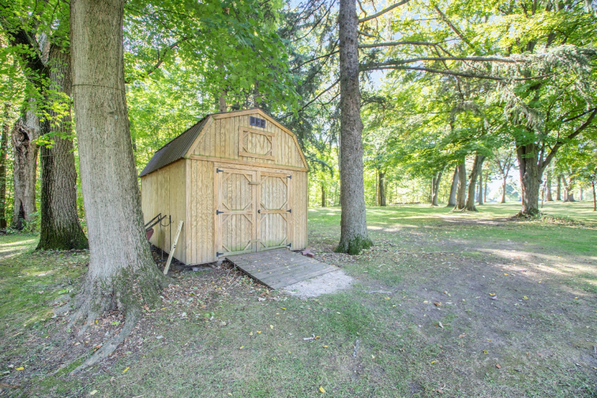 1160 Roslin Road Benton Harbor, MI 49022 - Photo 42 of 43 IMG_1343