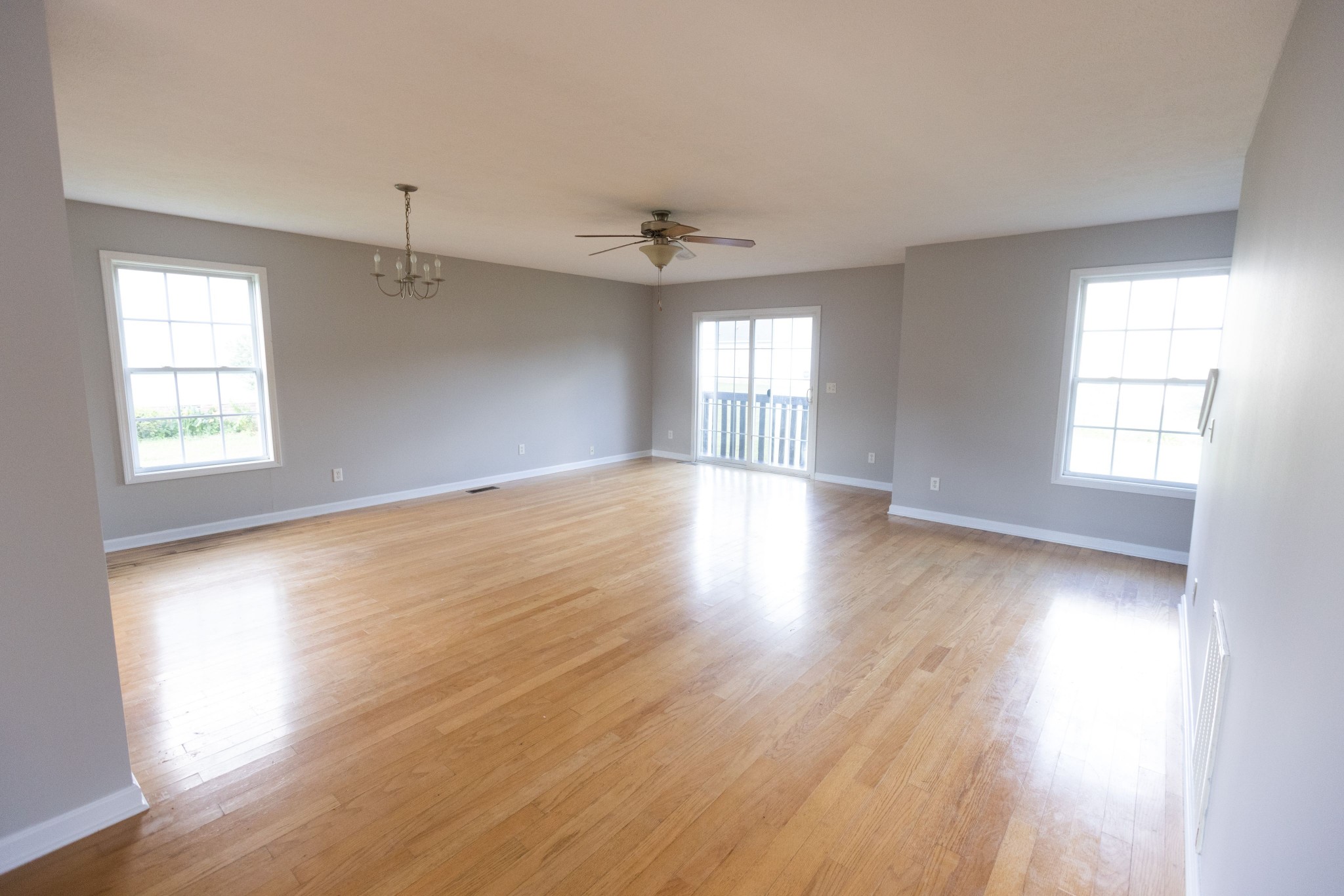 1277 Fisk Road Cookeville, TN 38501 - Photo 3 of 28 Gallery Image 3