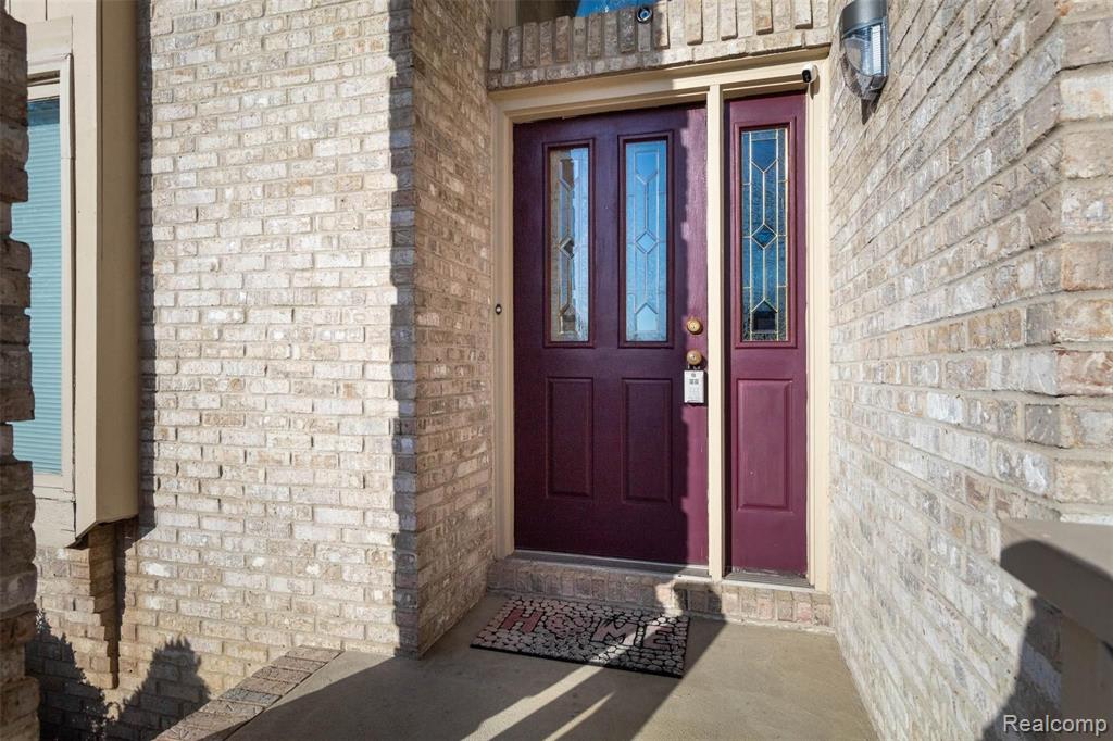 3878 Donaldson Road Rochester Hills, MI 48307 - Photo 3 of 41