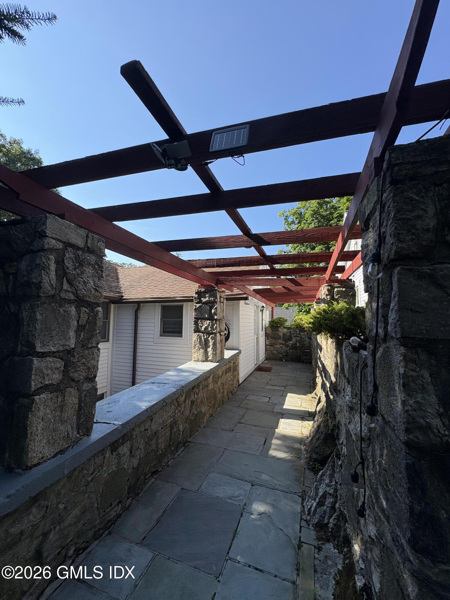 13 Field Road Cos Cob, CT 06807 - Photo 3 of 7 IMG_8047