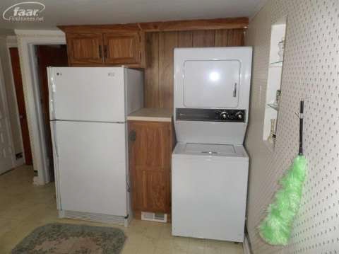 8705 Ditch Road Chesaning, MI 48616 - Photo 3 of 9 20421548-2.JPG