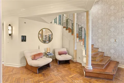 $9,500 | 5770 East Lucia Walk, Long Beach, CA 90803