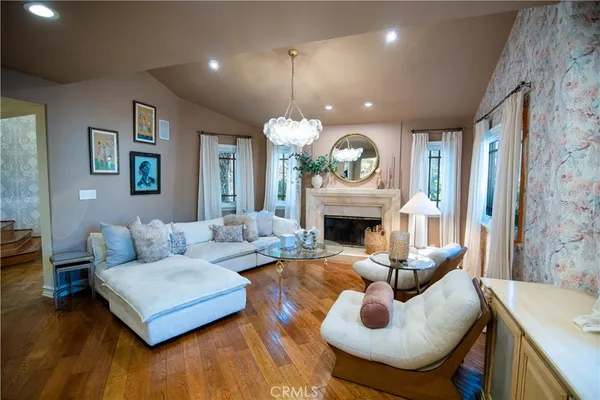 $10,500 | 5770 East Lucia Walk, Long Beach, CA 90803