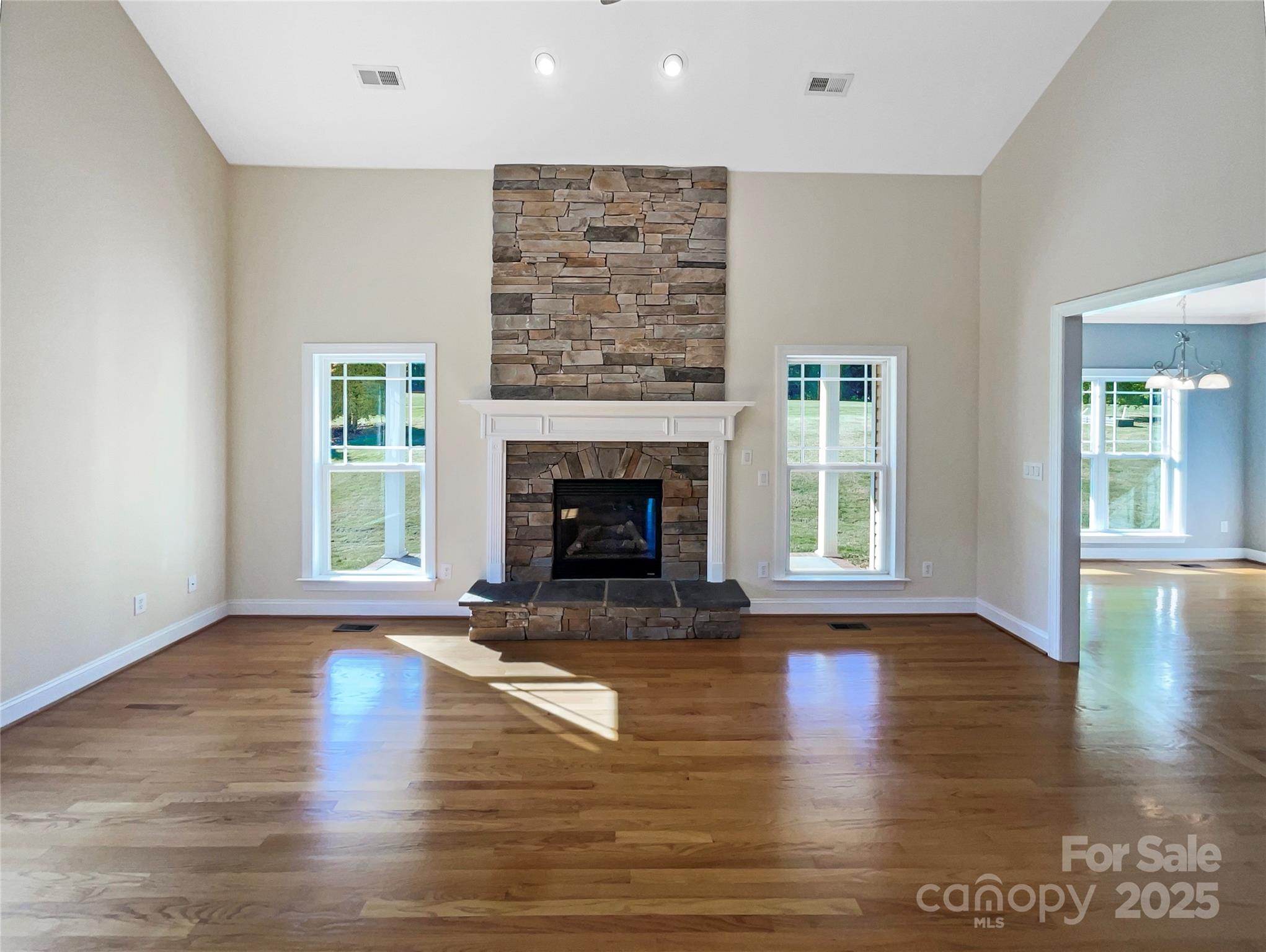 5104 Shannamara Drive Matthews, NC 28104 - Photo 3 of 24