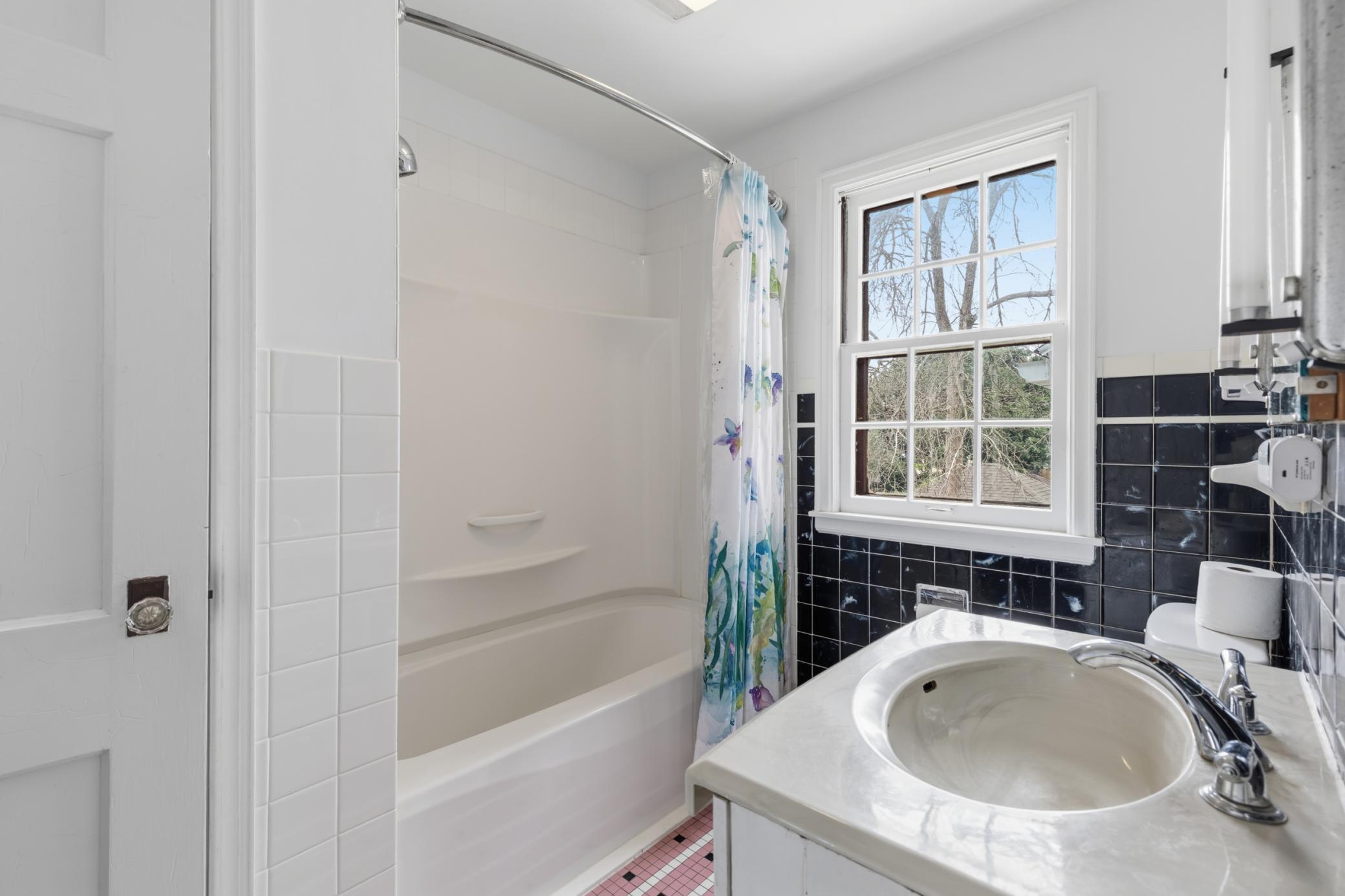 104 Spring Street Kenyon, MN 55946 - Photo 15 of 31 Gallery Image 15