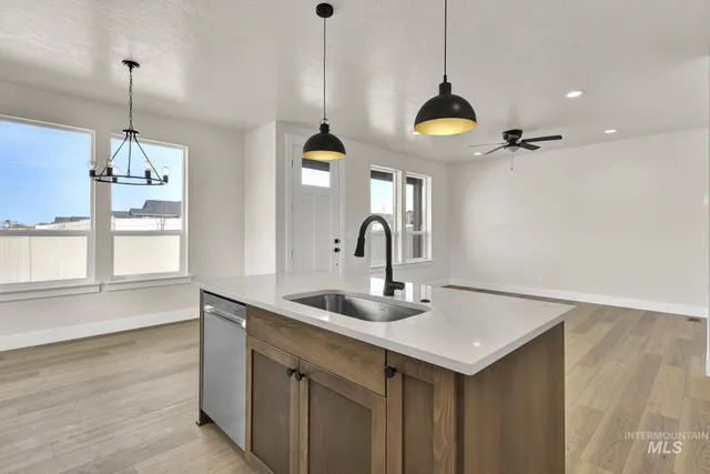 $345,000 | 2910 Nieve Lane, Caldwell, ID 83605