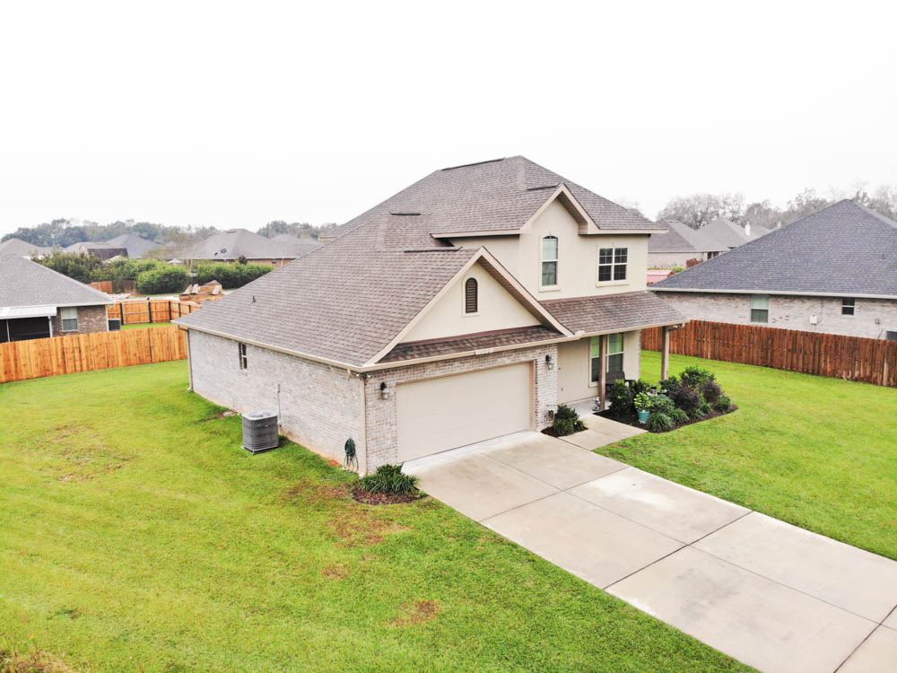 18912 Brixham Court Foley, AL 36535 - Photo 3 of 26 SIDE
