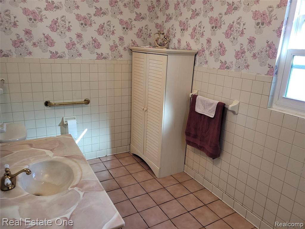 17681 Reed Street Melvindale, MI 48122 - Photo 19 of 33