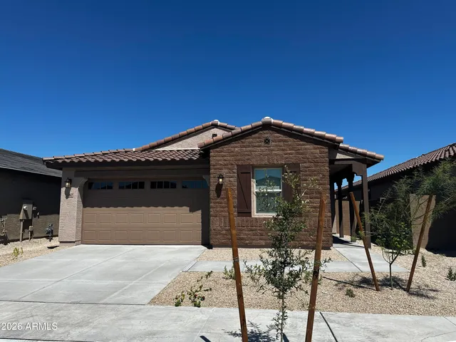 $2,695 | 2060 West Sierra Sunset Trail, Phoenix, AZ 85085