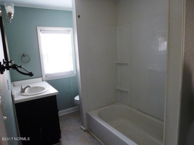 296 Sandlin Road Beulaville, NC 28518 - Photo 11 of 22 Bathroom